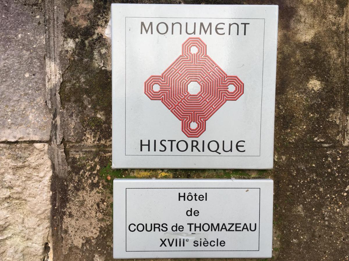 לינה וארוחת בוקר Castillonnès Cours De Thomazeau מראה חיצוני תמונה